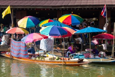 Amphawa Floating Market