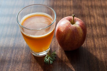 Apfel-Karotten-Saft